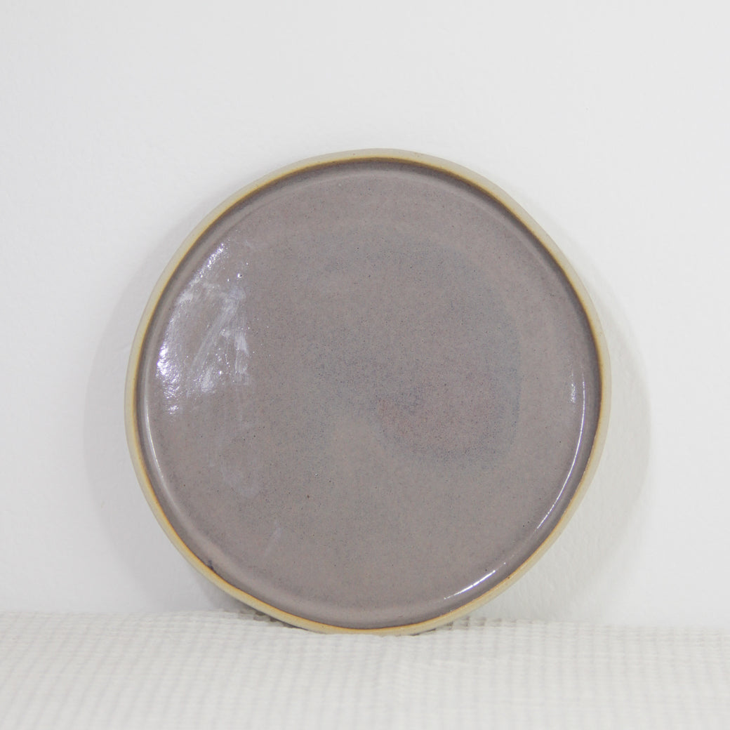 Plate | nebulous