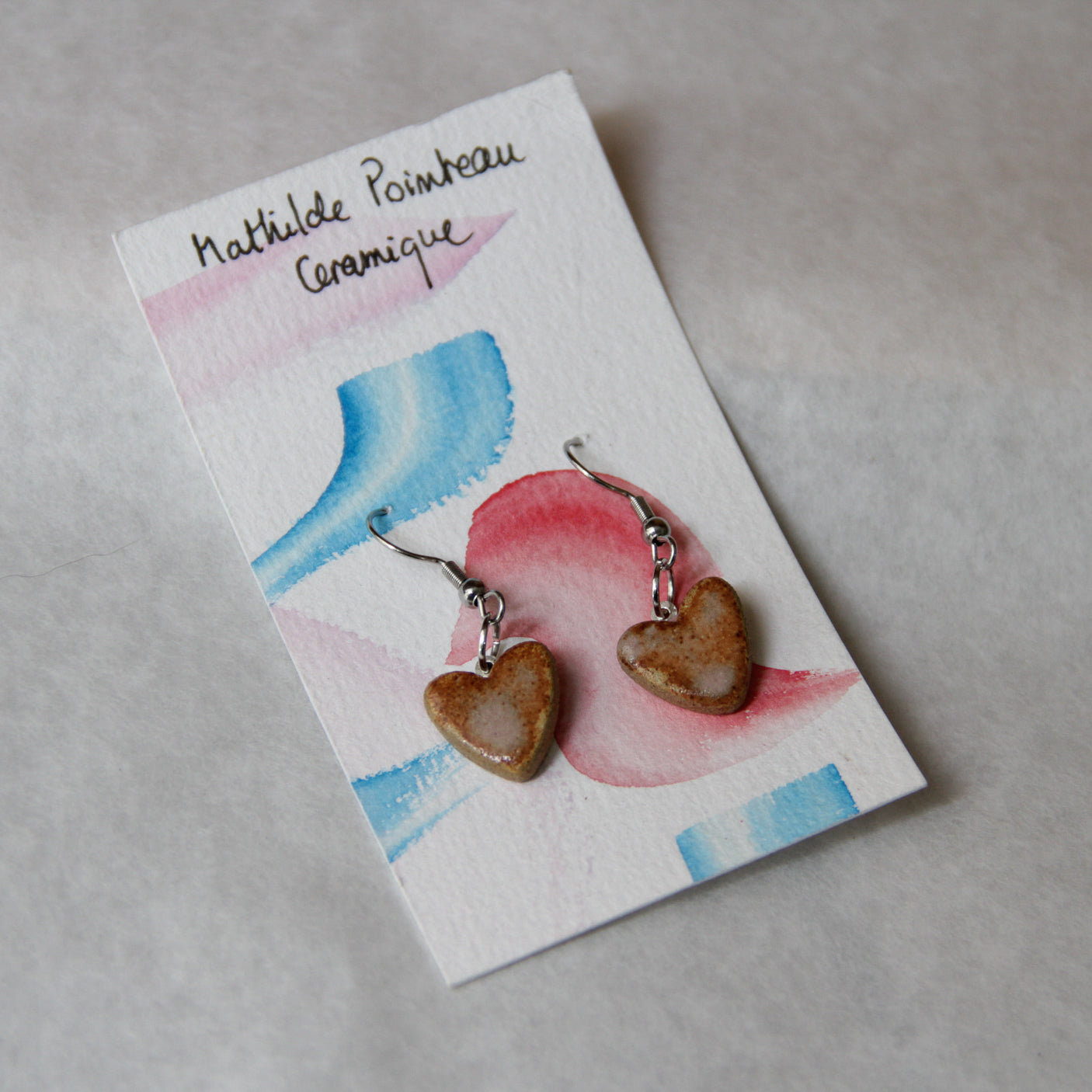 Boucles d'oreilles pendantes | coeur rose