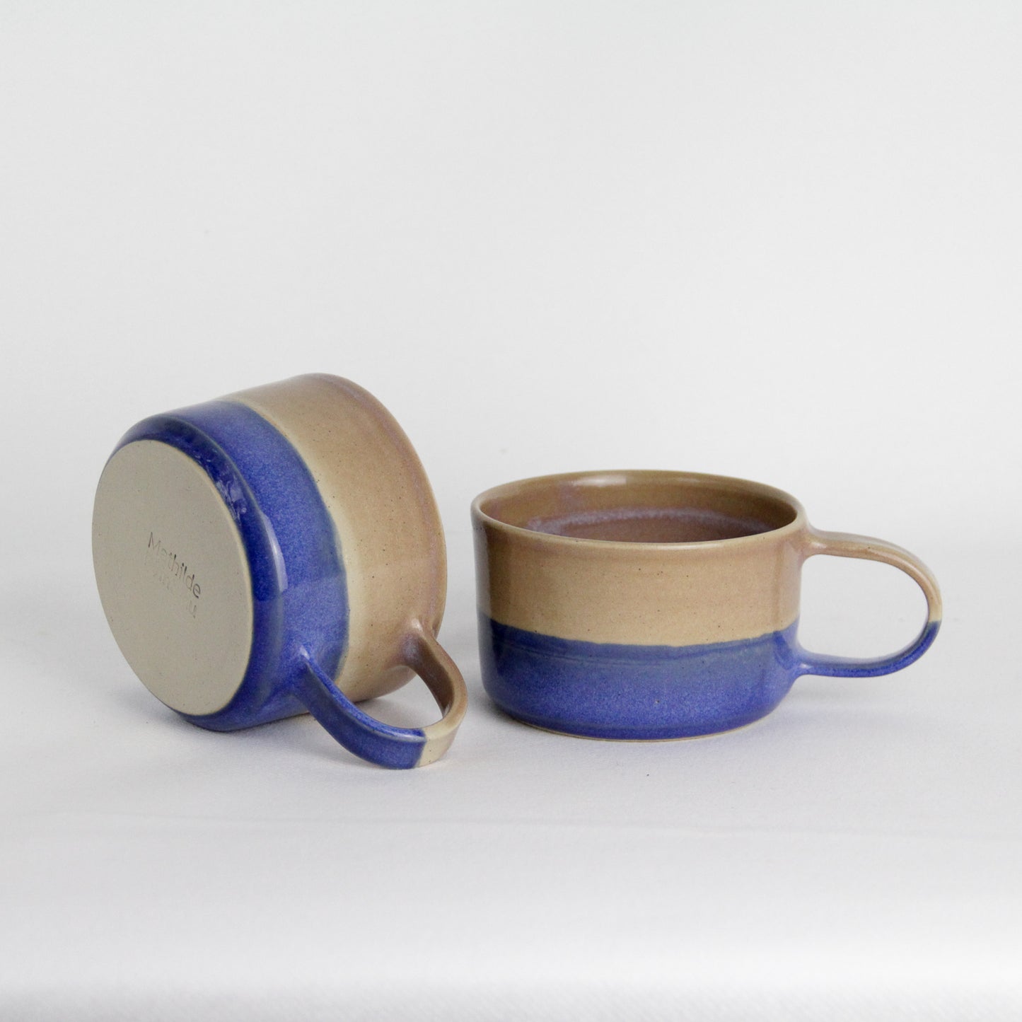 Cups with handle